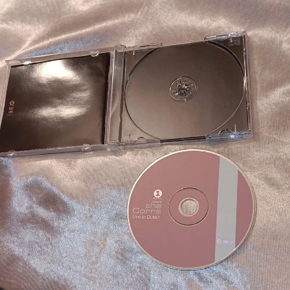 The Corrs Live in Dublin CD - Picture 3 of 8